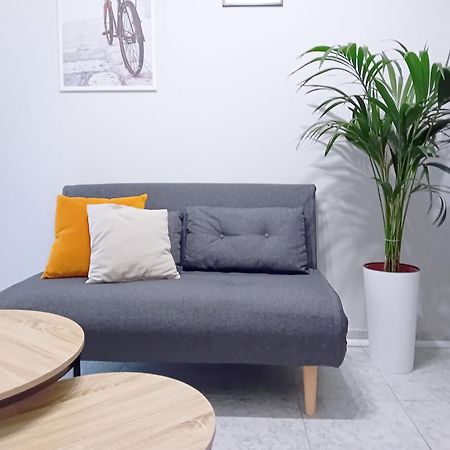 10 Min Duomo Free Parking Wifi Ac Apartment Milan Luaran gambar